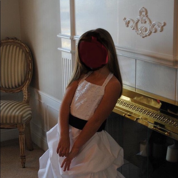 💐Flower Girl Dress with Sash 💐 - Picture 5 of 8